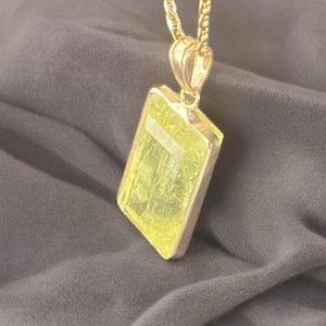Sublime 9.1 Carat Natural Yellow Tourmaline 14K Gold Pendant Necklace // 22" Mariner Link Chain