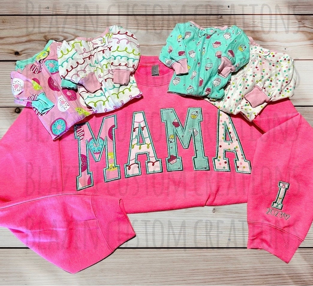 Sudadera con artículos para bebés bordados personalizados MAMA / Personalizada / Regalo de Navidad / Regalo del Día de la Madre