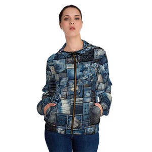 Sweat à capuche bleu jean patchwork | Fermeture éclair entièrement imprimée