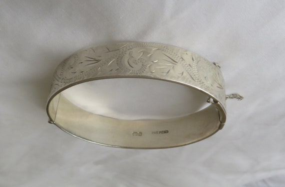 Solid Sterling Silver hinged bangle - full floral… - image 2