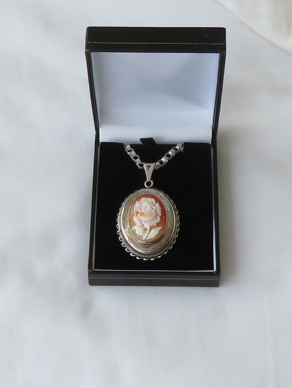 Sterling Silver locket necklace with Carved Shell… - image 10