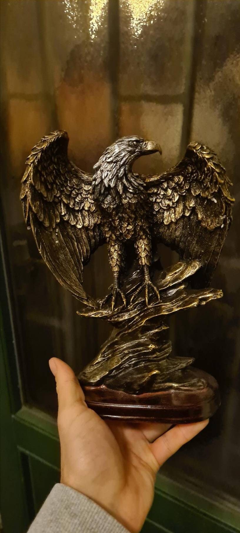 GANE Individualité Aigle Buste Statue, tête d'aigle Sculpture Sculpture en  Bronze Art Maison Jardin tête d'animal Sculpture créative Bijoux en métal :  : Cuisine et Maison