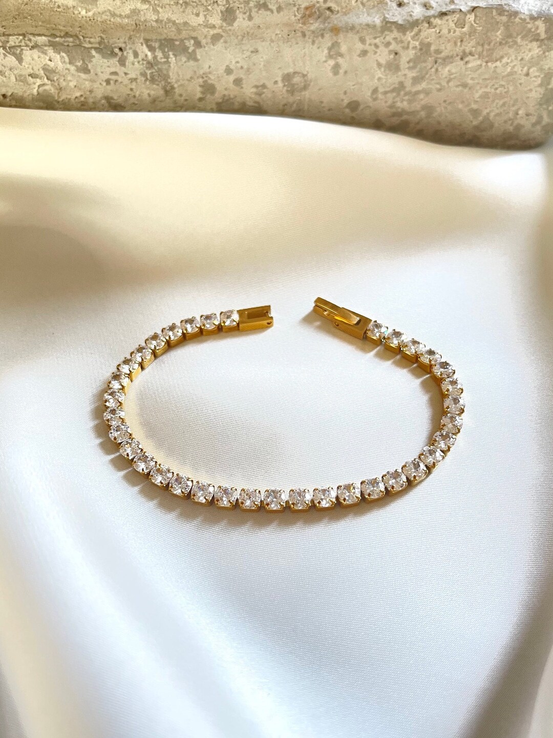Bracelet Tennis Femme Or Blanc 18K Avec Zirconiums - Longueur 18 Cm, 4.15 Grammes, Neuf