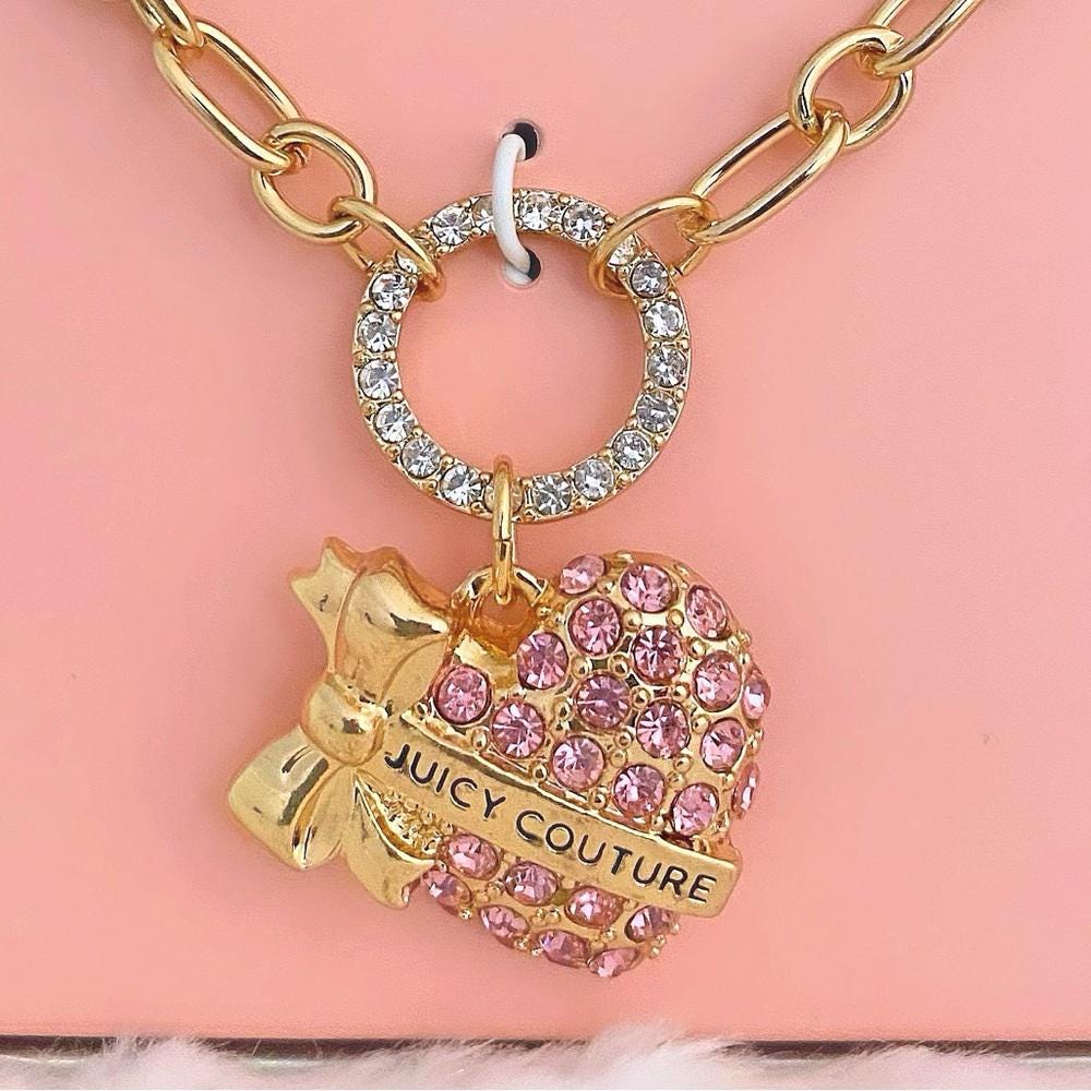 Juicy Couture ピンク色ハート型ストーン付きネックレス Juicy Couture ピンク色ハート型ストーン付きネックレス