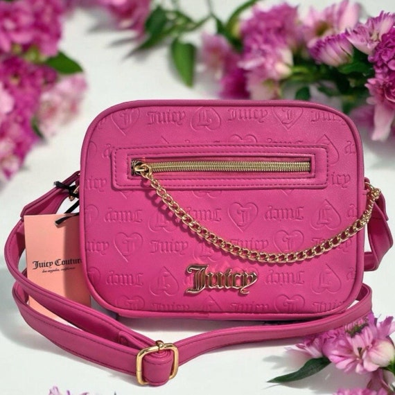 Juicy Couture Bestseller Chain up Camera Crossbody Pink Juicy Couture Bestseller Chain up Camera Crossbody Pink