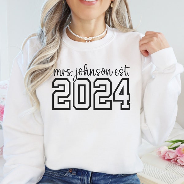 Personalized Bride Sweatshirt, Custom Year Wedding Sweater, Gift for Bride Bridal Shower, Anniversary Gift, Mrs. Gift, Wedding Day Shirt