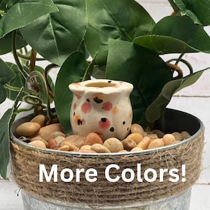 Ceramiczna konewka do kwiatów w stylu vintage, ręcznie robiona samonawadniająca dekoracja ogrodowa, prezent z ceramiki w stylu retro z motywem kwiatowym