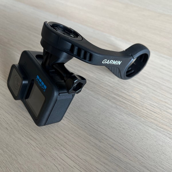 GoPro mount on Garmin Edge - Capture all your adventure moments