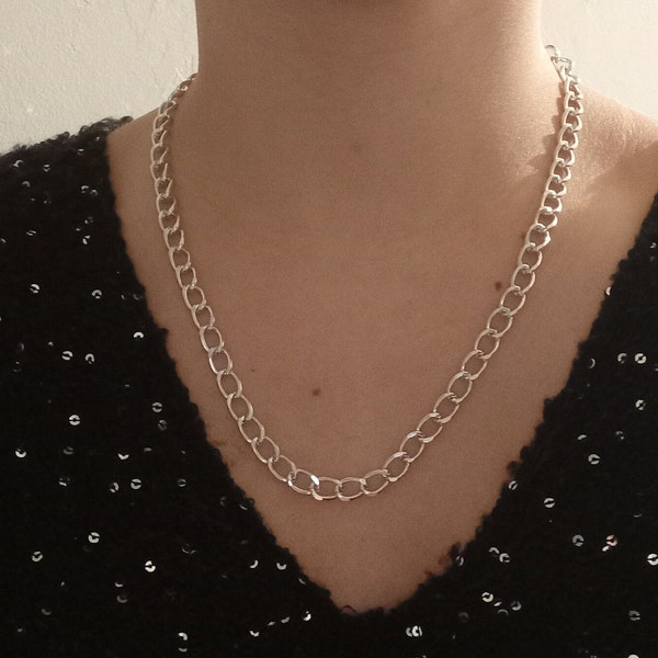 Collier chaînes à maillons aluminium