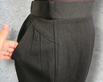 Vintage Asain Tailor Made Black High Waisted Lined Pencil Skirt Sz. XL made of Superfine Worsted 120s Cashmere Doeskin Wool. High End