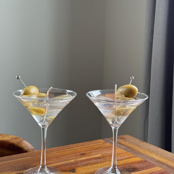 Dirty Martini Candle: Gel Wax with Beeswax Olive | 8 oz | USA | 1 ct