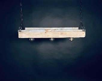 Lámpara de araña rústica de madera flotante: lámpara colgante de madera del mar Báltico, lámpara de techo industrial de estilo rústico.