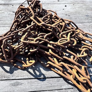 Rusty Iron Chain, Decorative Rustic Chain, Home Decor, Farmhouse Barn Decor, 1 Metter
