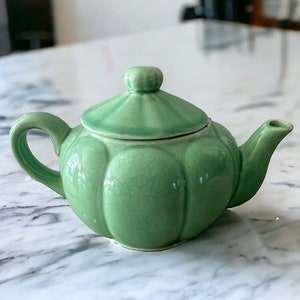 VTG Seafoam Celadon Green Teapot Crazing Porcelain Ceramic Decor