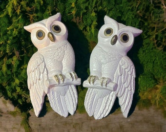 Set van 2 1978 wit krijtwerk Owl Miller Studio muur hangende gouden rand