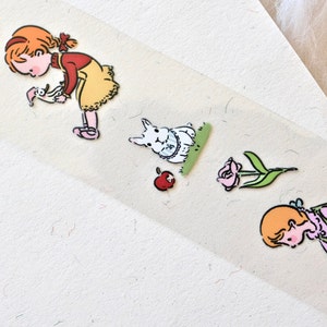 NANAKO-afplaktape (1 lusmonster), Little Girl 小阿姆, doorzichtige PET-tape voor dagboek, plakboek, plannerdecoratie en cadeauverpakking