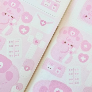 Zachte tissue kiss-cut stickertape (1 lusmonster), Heart Nurse 桃心护士, voor journaling, scrapbooking, planner en kaartdecoratie
