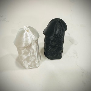 Salt and Pecker Shakers