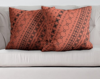 Funda de almohada Samoan Malu negra: diseño polinesio de alto contraste