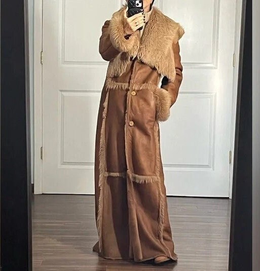 THE TOE LANE FUR COAT