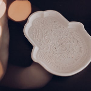 Jewelry bowl Fatima&#39;s hand, Hamsa hand, concrete, jewelry tray, gift idea