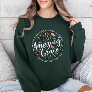 Grace Sweatshirt, Christian Bible Verse, Floral Design bild 5