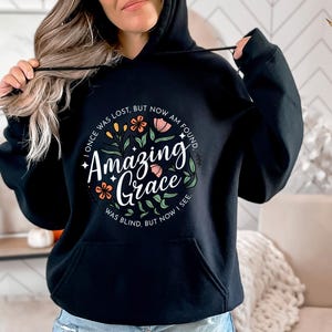 Grace Sweatshirt, Christian Bible Verse, Floral Design bild 6