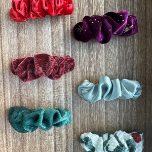 Scrunchie Barrette - 3 Inch - Christmas
