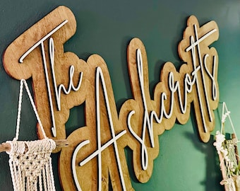 Personalisiertes Holzschild mit Nachname: Personalisiertes Hochzeitsdekor