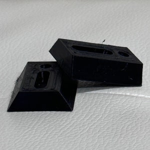 Findershoe foot for accessories