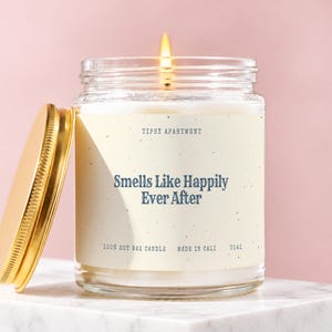 Wedding Gift Candle, Happily Ever After, Gift for Newlyweds, Funny Wedding Gift for Couple, Bridal Shower Gift, Wedding Favor T141