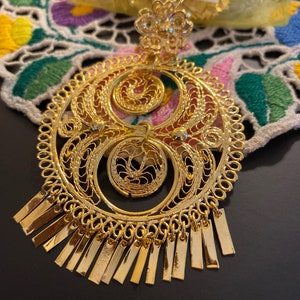 Grande. Aretes de Filigrana Mexicanos. Aretes de Chapa de Oro. Boucles d'oreilles mexicaines. Boucles d'oreilles en plaqué or. Aretes tradicionales y artesanales.