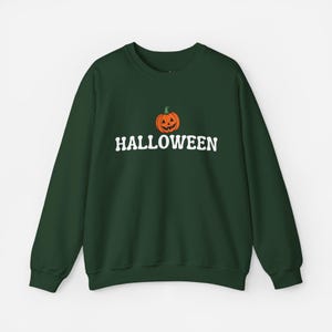 Vintage Pumpkin Crewneck Sweatshirt Retro Halloween Pullover Spooky Season Outfit Unisex Fall Wear October Party Gift Idea for Women and Men Forest Green