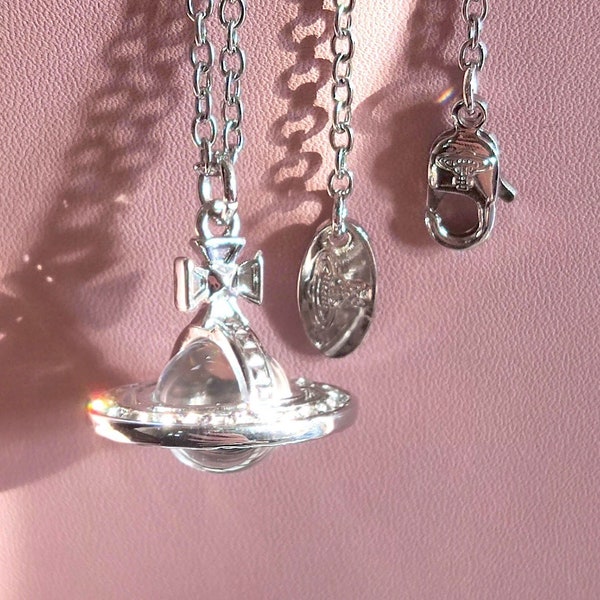 Collier Vivienne Westwood Orb Bas Relief - Argenté, Perles Grises - Neuf Avec étiquettes