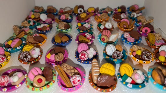 Mini 1x1 inch Pan Dulce Plate, Polymer Clay Mexican Bread, Dia de Muertos Altar
