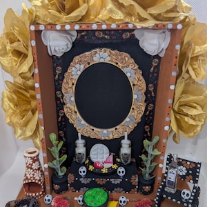 Day of the Dead Altar, Wooden Shadow Box Nicho, Ofrenda/Mini Altar