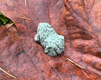 Chunky Green Dot Stone Frog Carving
