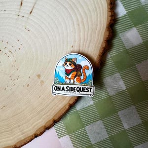 On a Side Quest-sticker | uitstelgedrag, ADHD, autisme, neurodivergent, cadeau voor vrienden