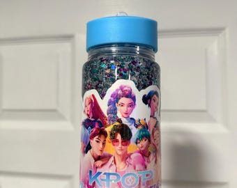 K-Pop Demon Hunters personalisierte Wasserflasche