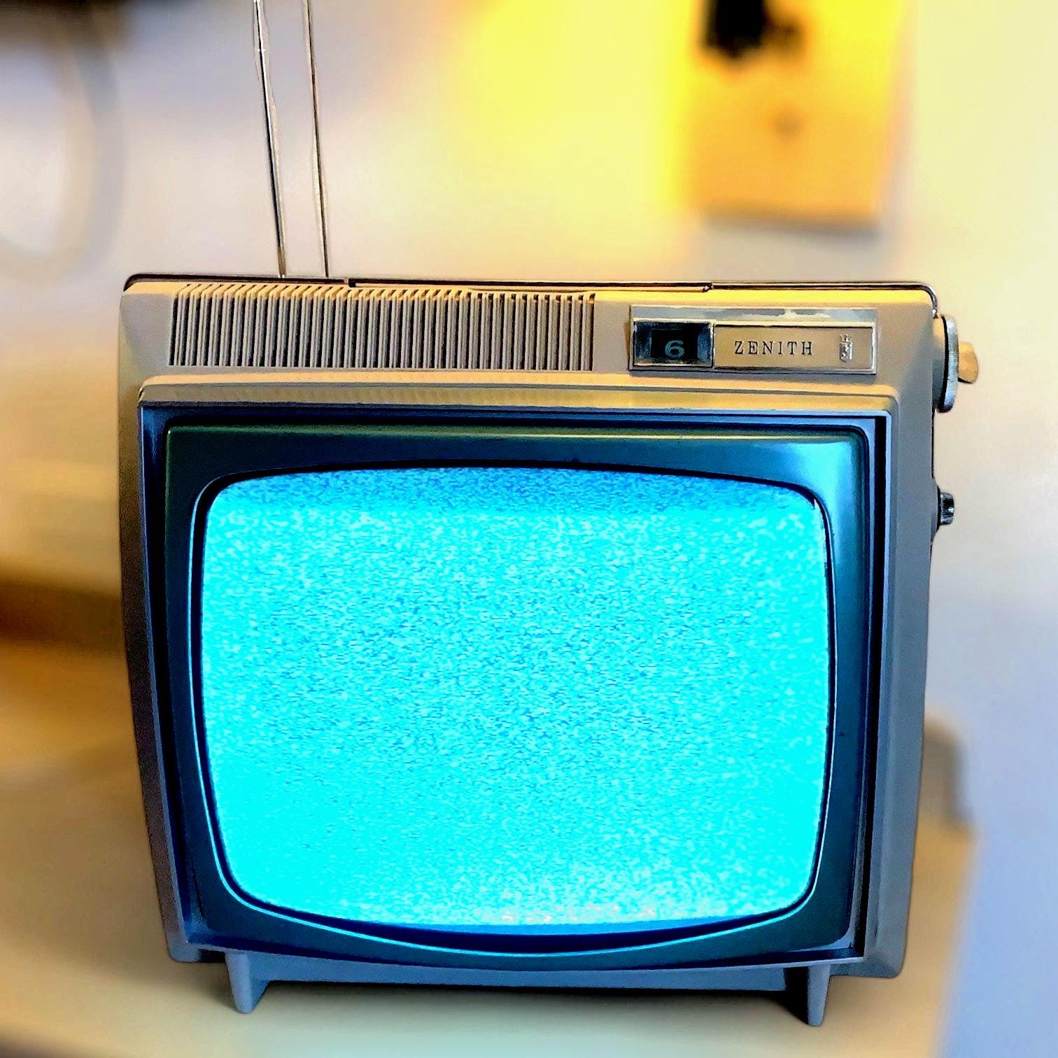 レトロ　FRIAR MATE ポータブルテレビ TV-060 1960s vintage portable television - Etsy 日本