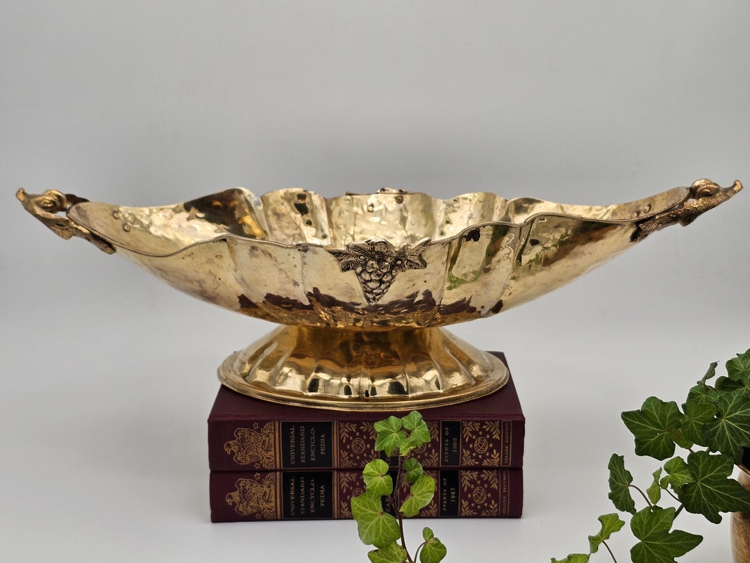 Large Vintage Hammered Brass Bowl/centerpiece on Pedestal Base Etsy