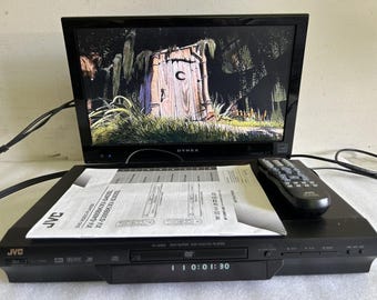 Reproductor de DVD JVC XV-S300BK con control remoto, escaneo progresivo, Dolby DTS, nuevo, caja abierta.