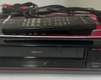 GE VG-7610 VHS Vcr Hq Quartz Tuning avec manuel à distance Tous les cordons ont été testés