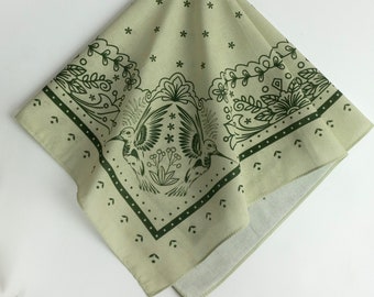 Floral Hummingbird Unique Design 100% Cotton Green Paisley Bandana Handkerchief Gradient Square Scarf Birthday Gift Vintage Neckerchief