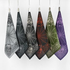 Halloween Spider Skull 100% Cotton Bandana – Gothic Headscarf, Spooky Holiday Accessory, Dark Aesthetic Kerchief, Alternative Gift for Her