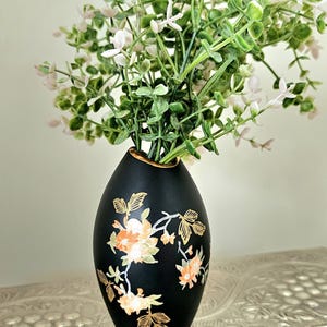 Jarrón de porcelana vintage Rudolf Wachter RW Bavaria - Negro mate con detalles dorados de 24 quilates y diseño floral naranja - Cerámica artística alemana de mediados de siglo