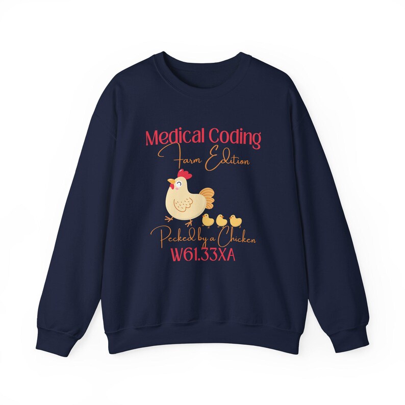 Grappig T-shirt voor medisch personeel | Sweatshirt voor medisch codeerders | Humor over medische codering | Cadeau voor medisch codeerders | ICD-10 Gepikt door een kip afbeelding 7