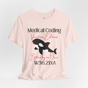 医療コーディングシャツ | おもしろICD-10オルカコードTシャツ | CPC、請求担当者、医療従事者への医療コーディングギフト