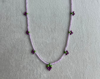 Collier Ras De Cou Créateur - Perles Rocaille Violet Mauve En Forme De Fleur Rose - 41 Cm