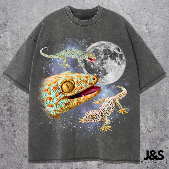 Tokay Gecko Retro Graphic T-shirt, Vintage Moon Lizard Tee, Funny